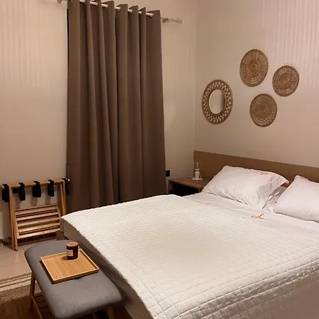 Trinity Gythion فيلة *